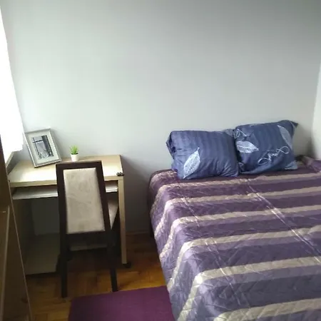 Apartment Apartament Rezedowa